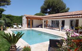 Villa au calme le brusc